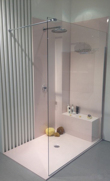 Panneaux muraux fond de douche pour salle de bains WATERCONCEPT d'Ambiance Bain