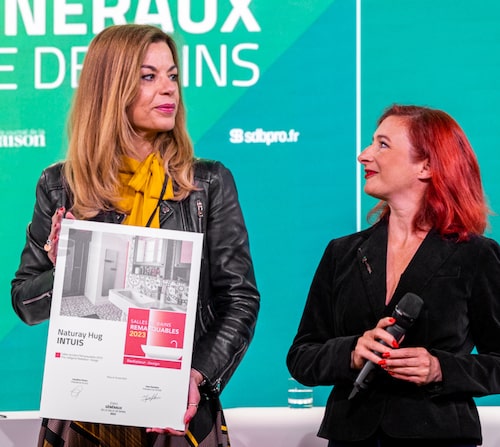 Intuis recevant le prix du Palmarès des Salles de bains Remarquables